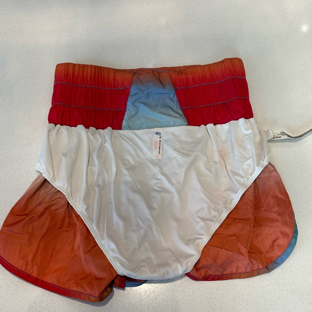 Gradient Red and Blue Women's Shorts - Picture 5 of 6